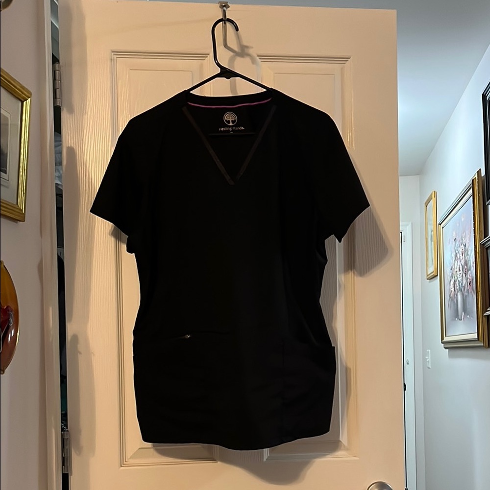Women’s Healing Hands Black Scrub Top XL